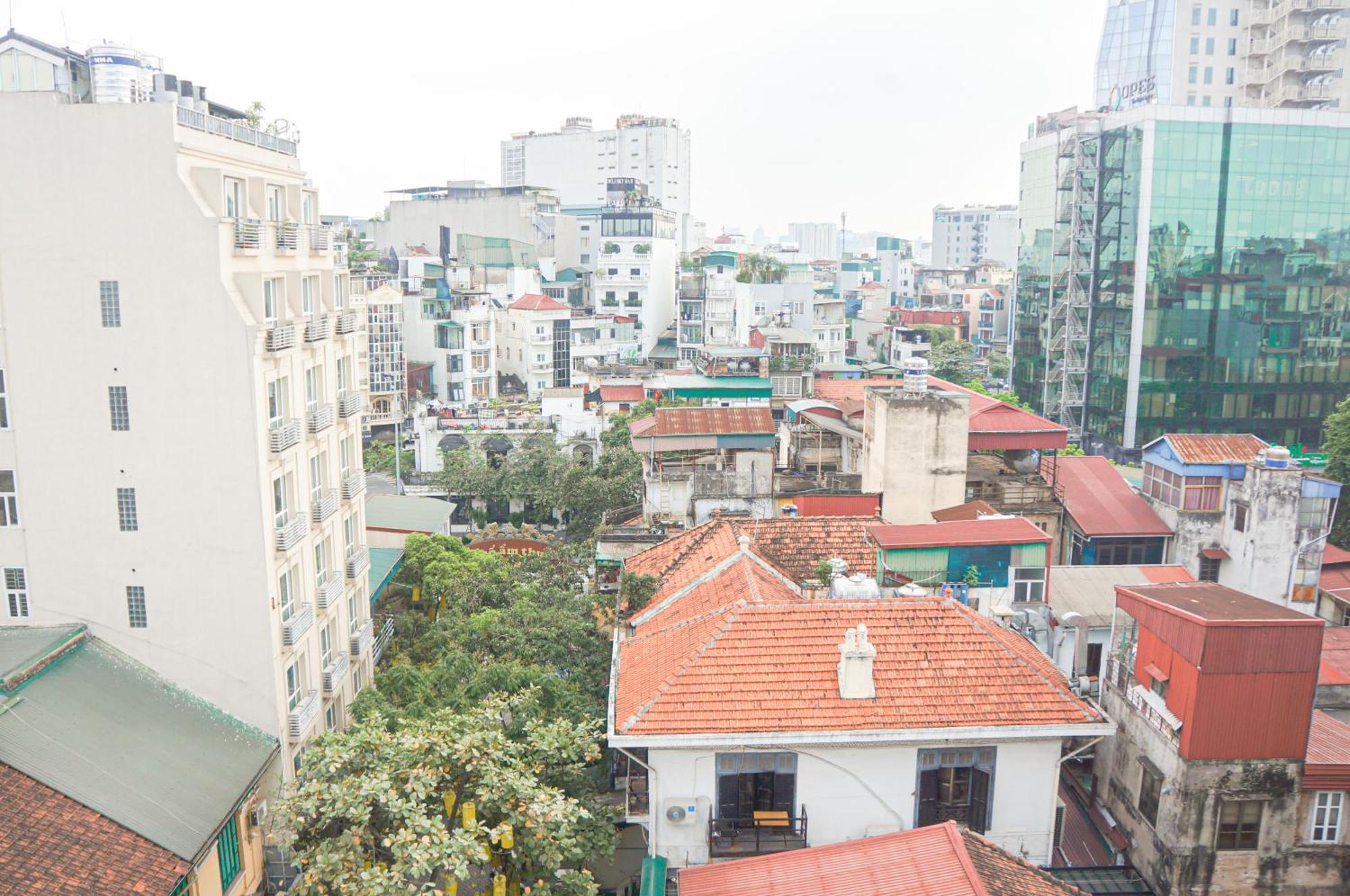 Wecozy Hanoi - Railway Side, The Old Quarter Esterno foto